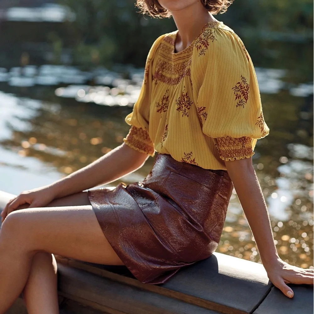 Anthropologie Maeve Faux Leather Patent Mini Skirt Size  10P Burgundy Edgy Chic